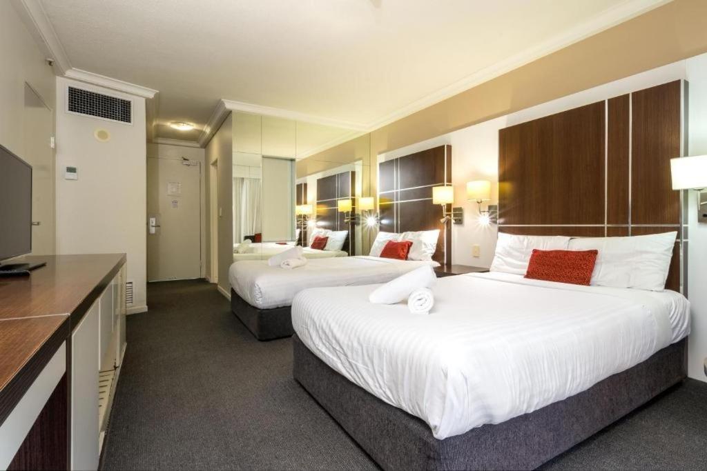 Close To Everything! Beautiful Hotel Studio'S, Sleeps 4 Gold Coast Extérieur photo