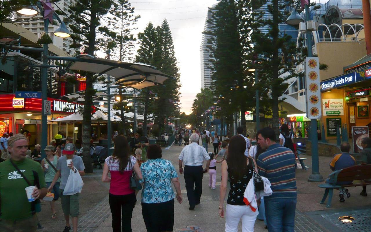 Close To Everything! Beautiful Hotel Studio'S, Sleeps 4 Gold Coast Extérieur photo